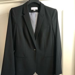 Black Calvin Klein blazer (new with tags).